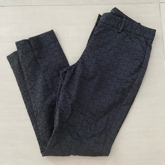 Theory Black Design Pants - Picture 1 of 5